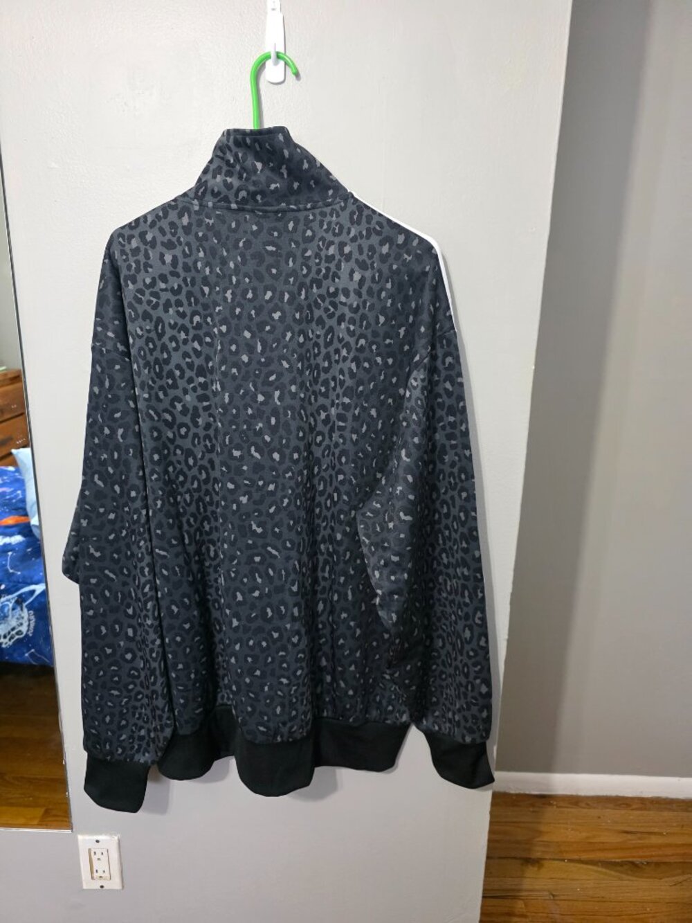 Adidas Track Tops Originals - Picture 2 of 2